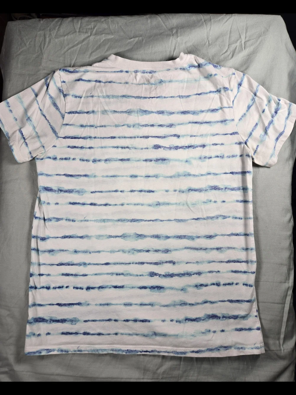 Epic Threads Boys Striped V-Neck Cotton Knit Tee White/Blue Short Sleeve XL Teen